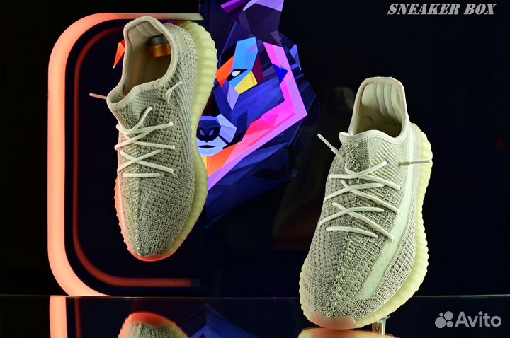 Легкие и стильные: Adidas Yeezy 350