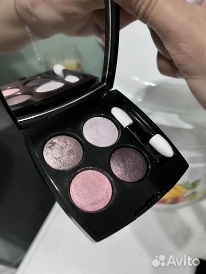 Тени chanel