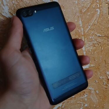 ASUS ZenFone 4 Max ZC554KL, 2/16 ГБ