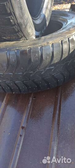 Bridgestone Blizzak LM-25 4x4 265/60 R18