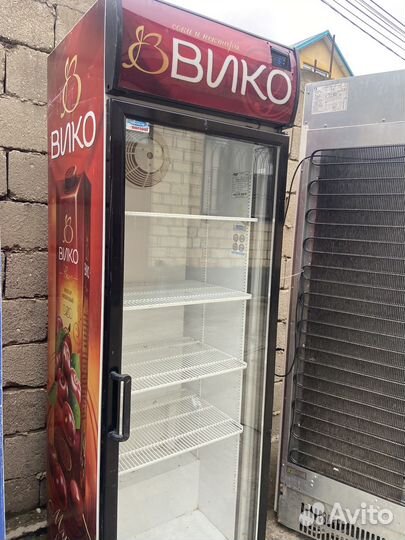 Витринный холодильник