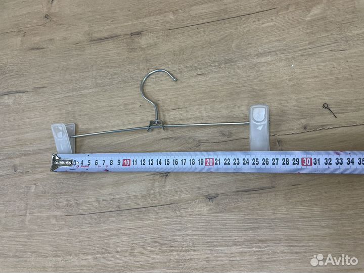 Плечики вешалки с защипами