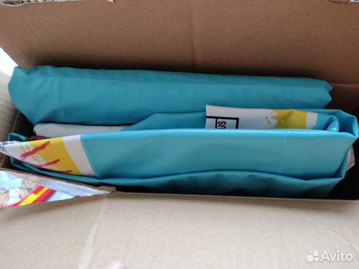 Бассейн надувной с навесом intex новый