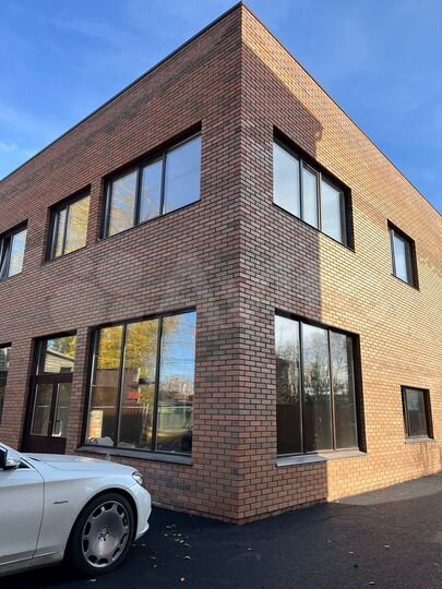 Здание, 496 м²