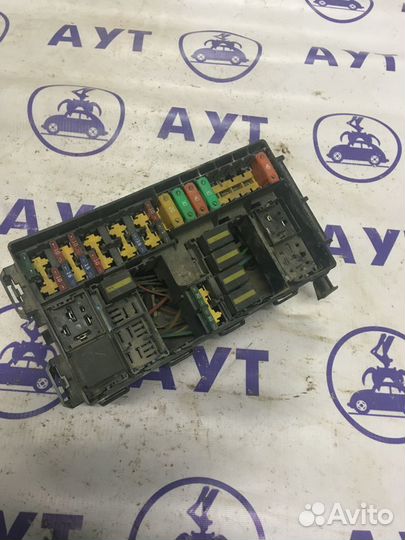 Блок предохранителей Форд Фокус 1