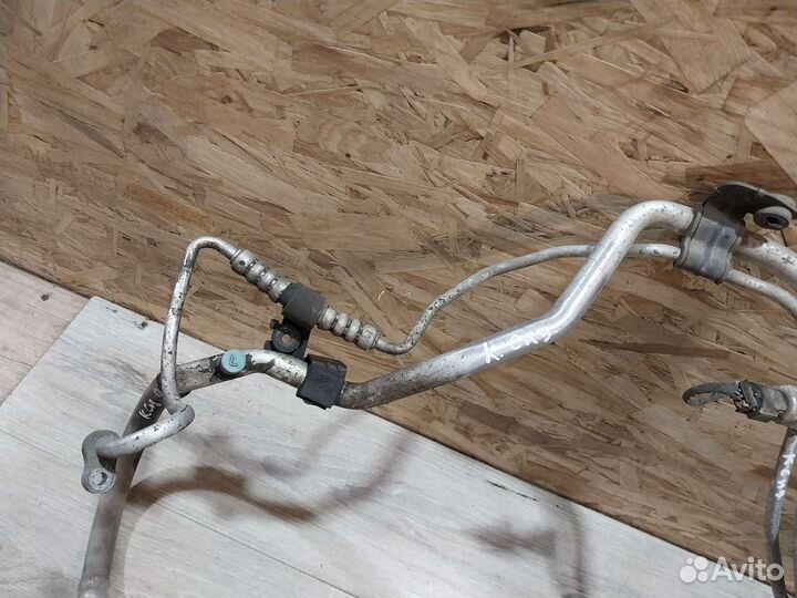 Трубки кондиционера Kia Ceed 1 ED трубка