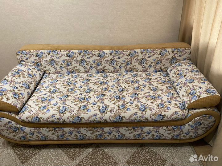 Продается диван