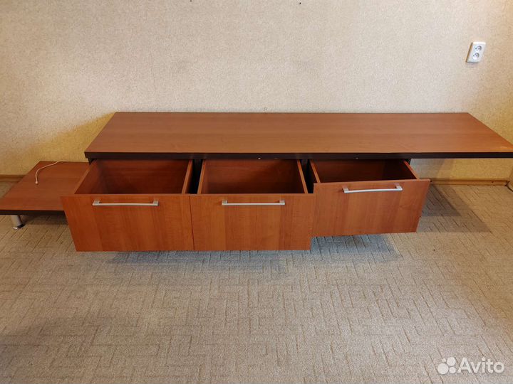 Продам тумбу