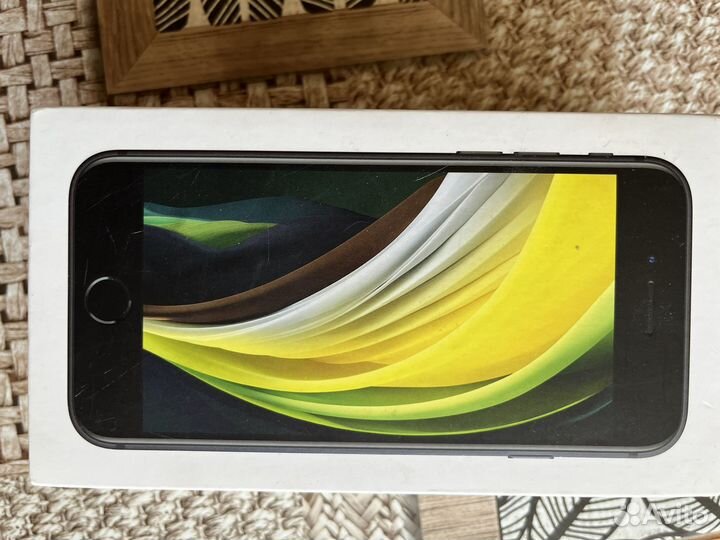 iPhone se 64gb 2020