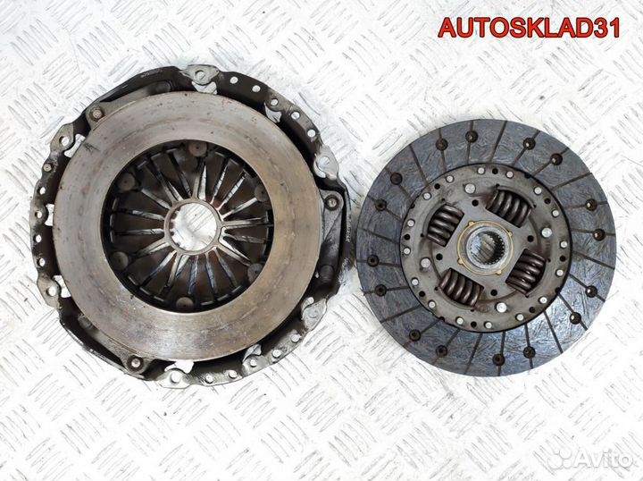 Комплект сцепления Mercedes W203 A0002523311