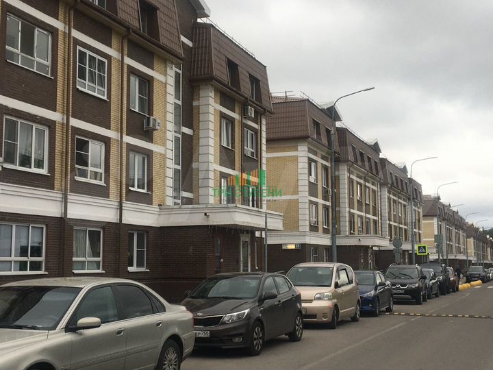 1-к. квартира, 48 м², 4/4 эт.