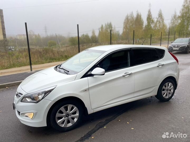 Hyundai Solaris 1.4 AT, 2014, 34 000 км