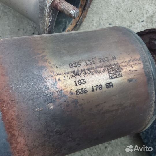 VW Polo 5 Выпускной коллектор + катализатор