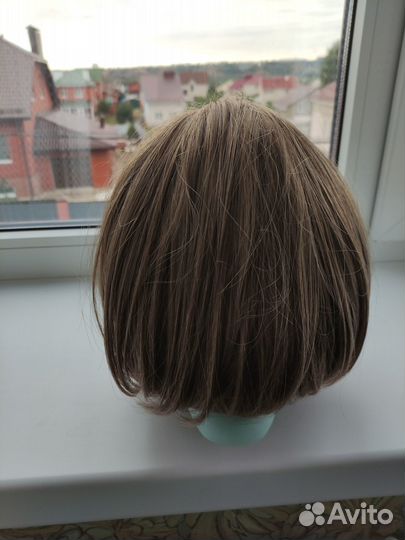 Парики женские короткие