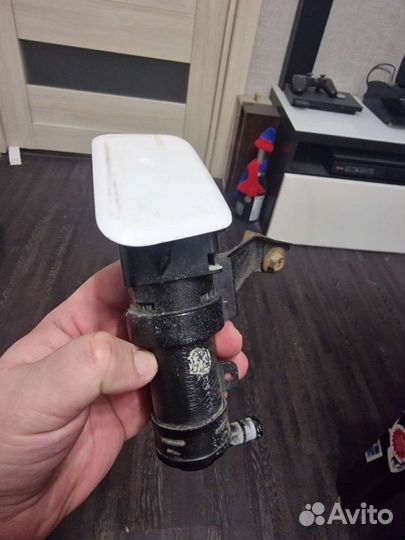 Форсунка омывателя фар Honda civic 4d