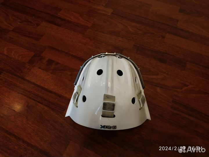 Вратарский шлем Bauer 940x