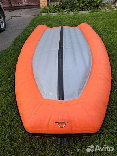 Лодка Solar 310