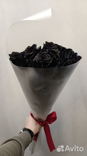 Черные розы в коробке букет цветы доставка
