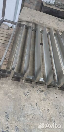 Тележка из нержавеющей стали для противней 60на40