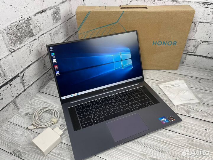 Игровой ноутбук Honor MagicBook Pro 16.1\3550H\SSD