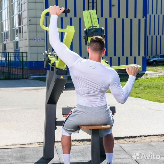 Тренажер Вертикальная тяга с переменной нагрузкой