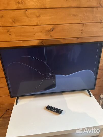 Телевизор LG 43 SmartTV на запчасти