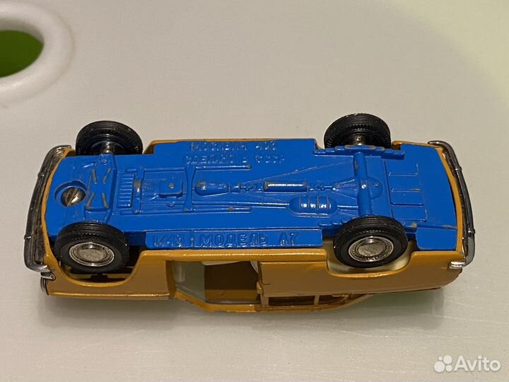 Модель автомобиля москвич 403 СССР саратов