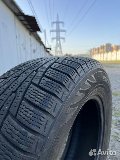 Nokian Tyres Hakkapeliitta R 215/65 R16