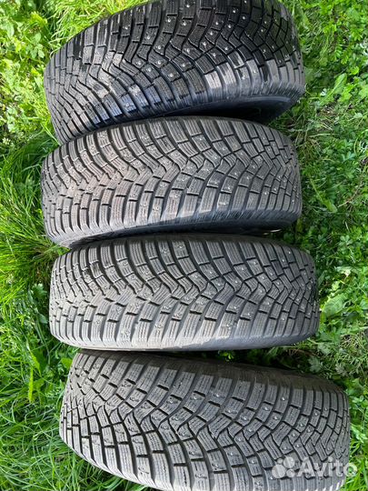 Continental IceContact 3 215/65 R16 102T