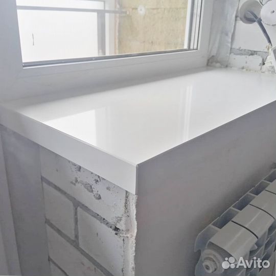 Подоконник из кварцевого агломерата