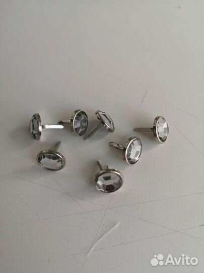 Скрепки, анкеры, брадс, металлические украшения