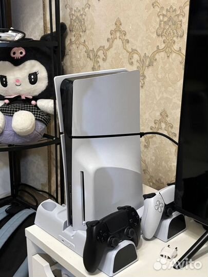 Sony playstation 5 с дисководом 2 джойстика