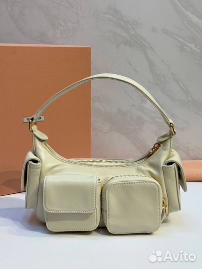 Сумка Miu Miu из кожи наппа – премиальный стиль и