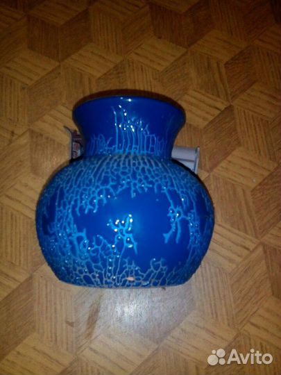 Вазы декоративные