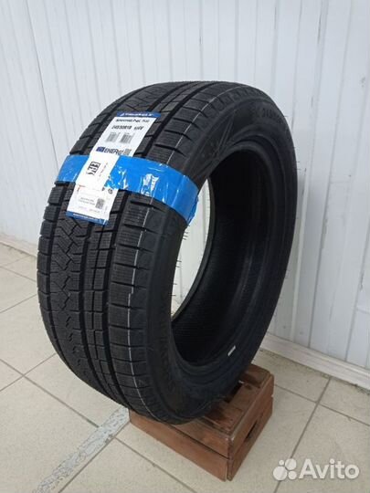 Triangle PL02 245/50 R18