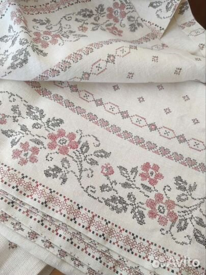 Льняная скатерть с салфетками