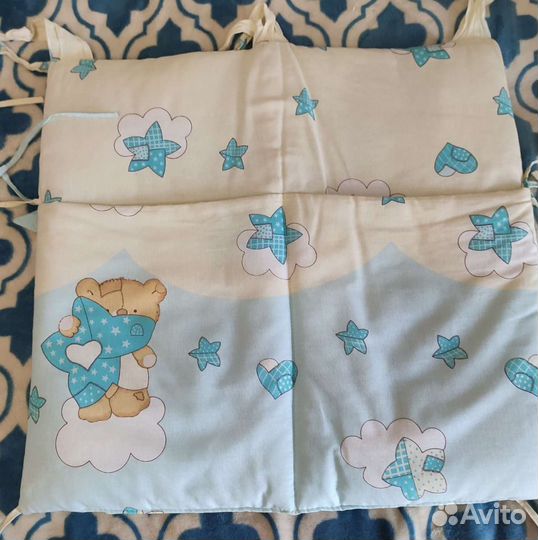 Карман на детскую кровать