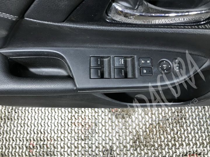 Блок управления стеклоподъемниками Honda Accord