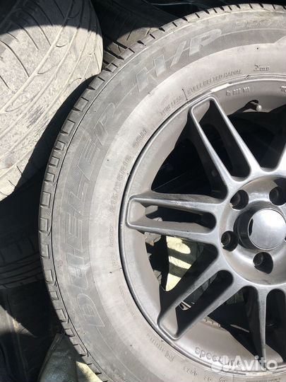 Bridgestone dueler 215 65 r16 с дисками