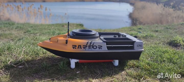 Прикормочный кораблик GPS, усилитель, камера, разб