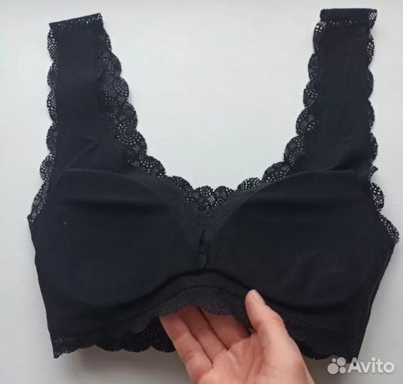 Бюстгальтер черный новый, размер 70А