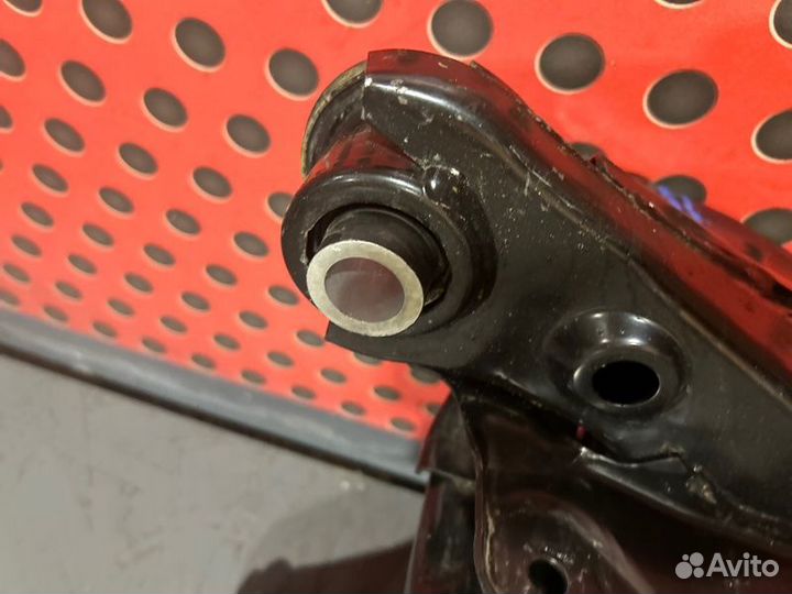 Балка подвески задняя Lexus Es axzh10 XA25A-E92C