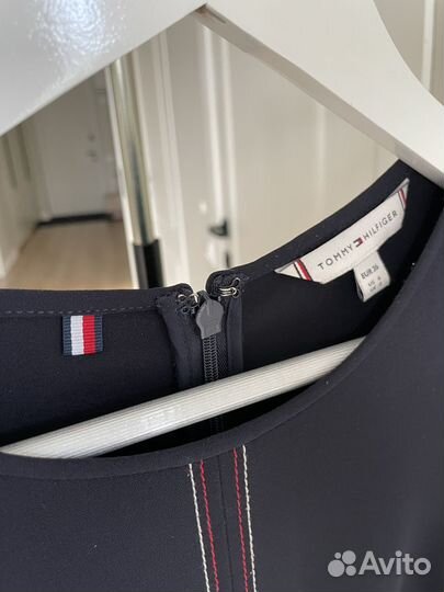 Tommy hilfiger платье S