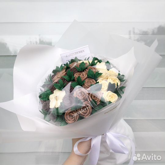 Букет из шоколадных роз