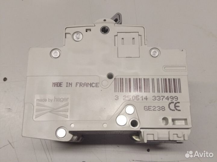 Автоматический выключатель Hager C20A. MC320A