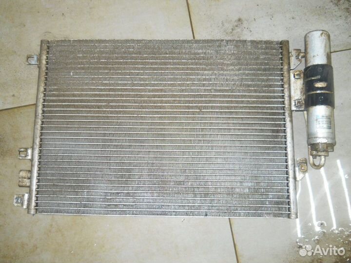 Clio symbol Радиатор кондиционера Renault