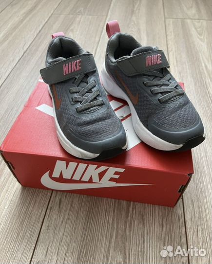Кроссовки для девочки 27 размер nike
