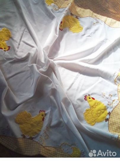 Скатерти с вышивкой на пасхальный стол