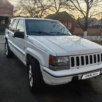 Jeep Grand Cherokee 4.0 AT, 1995, 300 000 км, с пробегом, цена 620 000 руб.