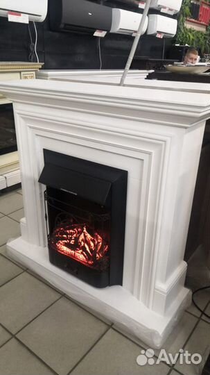 Камин электрический Bradford с очагом Majestic